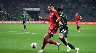 Kocaelispor, Pendikspor'u 3-0 Geçti