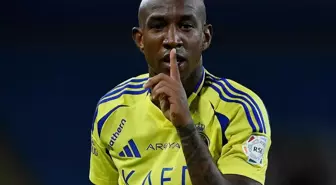 Uçaktan fotoğraf paylaştı: Anderson Talisca'nın geliş saati belli oldu