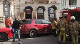 Beyoğlu'nda Otel Saunasında Yangın Çıktı