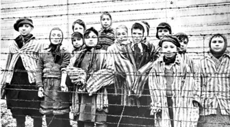 Auschwitz nasıl Nazi Holokostu'nun merkezi haline geldi?