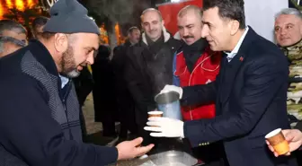 Bilecik'te Şeyh Edebali Türbesi'nde Salep İkramı