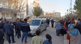 Adıyaman'da Hafif Ticari Araç Çocuğa Çarptı