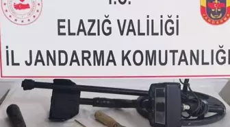 Elazığ'da Kaçak Kazı Yapan 2 Şüpheli Gözaltına Alındı