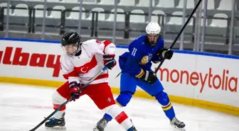 U20 Buz Hokeyi Milli Takımı, Dünya Şampiyonası'na Galibiyetle Başladı