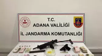 Adana'da Uyuşturucu Operasyonu: 4 Kilogram Hammaddenin Ele Geçirildi