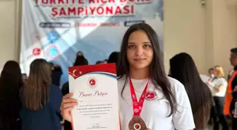 Niğdeli Sporcular Kick Boks Türkiye Şampiyonası'ndan Madalyalarla Döndü