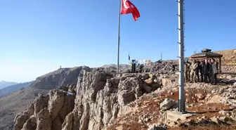 Şırnak Valisi Birol Ekici, Cudi Dağı Sefine bölgesini ziyaret etti