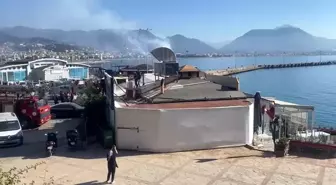 Alanya'da Restoranda Baca Yangını