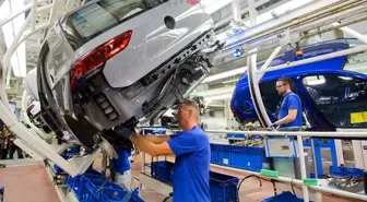 Alman otomotiv devi Volkswagen finansal krizden kurtulamıyor