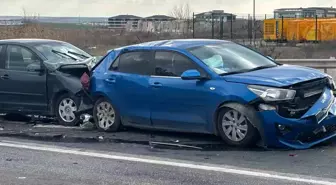 Lüleburgaz'da Zincirleme Trafik Kazası: 2 Yaralı