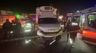 Mersin'de Trafik Kazası: 1 Ölü, 2 Yaralı