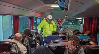 Manisa'da Otobüslerde Emniyet Kemeri Denetimi Yapıldı