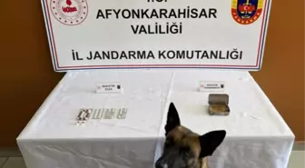 Afyonkarahisar'da Uyuşturucu Operasyonu: 3 Kişi Gözaltına Alındı