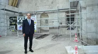 Başkan Altay: Hatay Habib-i Neccar Camii'nin Yeniden İmal Edilen Ahşap Kubbesi Yerine Yerleştirildi