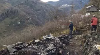 Ordu'da Ahşap Ev Yangında Küle Döndü