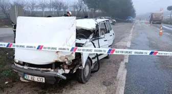 Çanakkale'de Trafik Kazası: 1 Ölü, 1 Yaralı