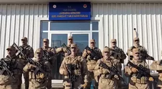 Ayşe Teyze'nin El Emeği Çorapları, Kahraman Askerlere Ulaştı