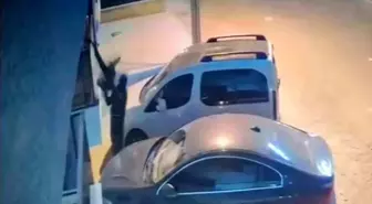 Aksaray'da Mopedli Hırsız Balkon Kıyafetlerini Çaldı