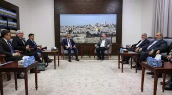 Hakan Fidan, Katar'da Hamas Yetkilileriyle Görüştü