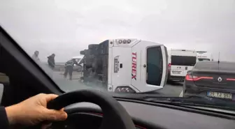 Kırklareli'nde Midibüs Devrildi: 5 İşçi Yaralandı