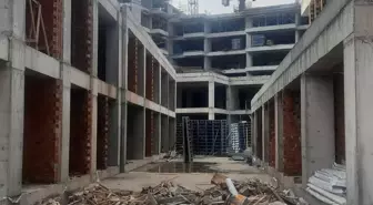 İnşaat Alanında İş Kazası: Bir İşçi Ağır Yaralandı