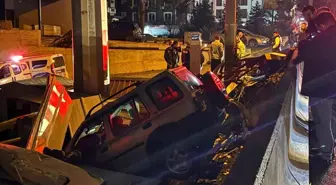 Ünye'de Kontrolden Çıkan Cip Elektrik Panosuna Çarptı: 2 Yaralı