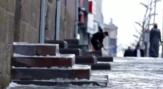 Meteorolojiden Soğuk Havalar İçin Uyarı: Erzurum'da Sıcaklık -30,6 Derece