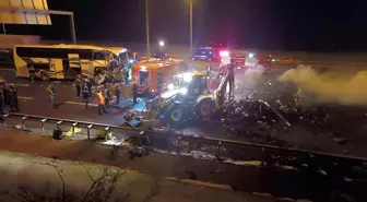 TAG Otoyolu'nda Zincirleme Kaza: 1 ölü, 19 yaralı