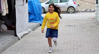Depremden Sonra Hayata Tutunan 11 Yaşındaki Fatma, Müzik ve Tıp Hayalleri Kuruyor