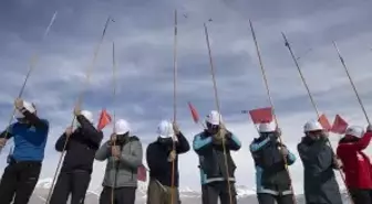 Tunceli'de AFAD Gönüllüleri Çığ Eğitimi Alıyor