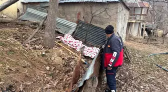 Tunceli'de Yaprak Tutuşturma Kazası: 90 Yaşındaki Kadın Hayatını Kaybetti