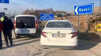 Elazığ'da Trafik Kazası: İki Yaralı