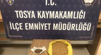 Tosya'da Uyuşturucu Operasyonu: 3 Gözaltı