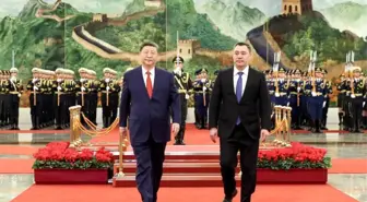 Xi Jinping, Kırgızistan Cumhurbaşkanı ile Pekin'de Görüşme Gerçekleştirdi