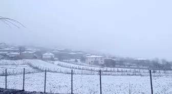 Amasya'nın Yüksek Kesimlerinde Kar Yağışı Etkili Oluyor