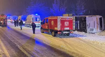 Nevşehir'de Yolcu Otobüsü Devrildi: 5 Yaralı