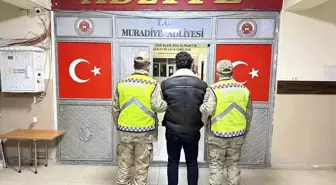 Muradiye'de Düzensiz Göçmen Operasyonu: 5 Göçmen Yakalandı