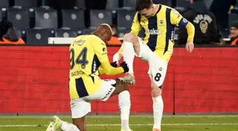 Fenerbahçe, Erzurumspor'u 1-0 Önde Tamamladı