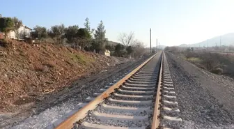 Kahramanmaraş'taki Demir Yolunda Onarım Çalışmaları Tamamlandı