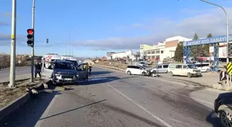 Ankara'da Trafik Kazası: 6 Yaralı