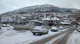 Adıyaman'da Kar Yağışı Nedeniyle 6 Köye Ulaşım Sağlanamıyor