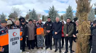 Karaman’da Deprem Anması: Yakınlarını Kaybeden Babanın Duygulandıran Hikayesi