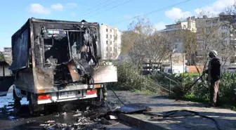 Manisa'da Mobil Lokma Aracı Yangın Çıkardı