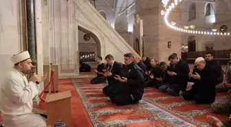 Edirne'de Depremde Hayatını Kaybedenler İçin Anma Töreni