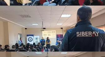 Samsun'da Öğrencilere Siber Güvenlik Semineri Düzenlendi