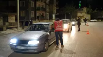 Isparta'da Trafik ve Narkoalan Denetimi: 16 Sürücüye Ceza