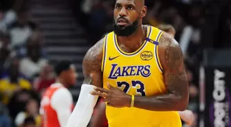 LeBron James tarihe geçti