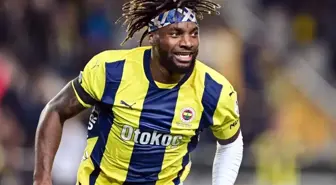 Napoli'ye transferi son anda yatan Maximin'den Fenerbahçe taraftarına mesaj