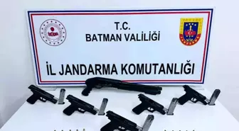 Batman'da Jandarma Operasyonunda Silah Ele Geçirildi