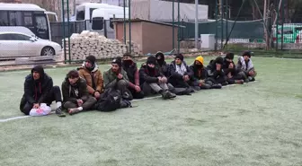 Amasya'da Düzensiz Göçmen Taşıyan Tır Durduruldu